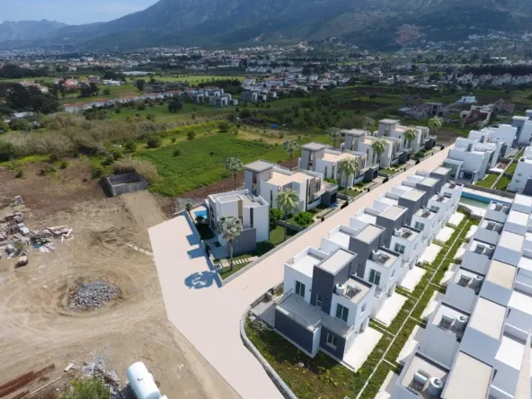 Villa zu verkaufen in Karsiyaka – Bild 4